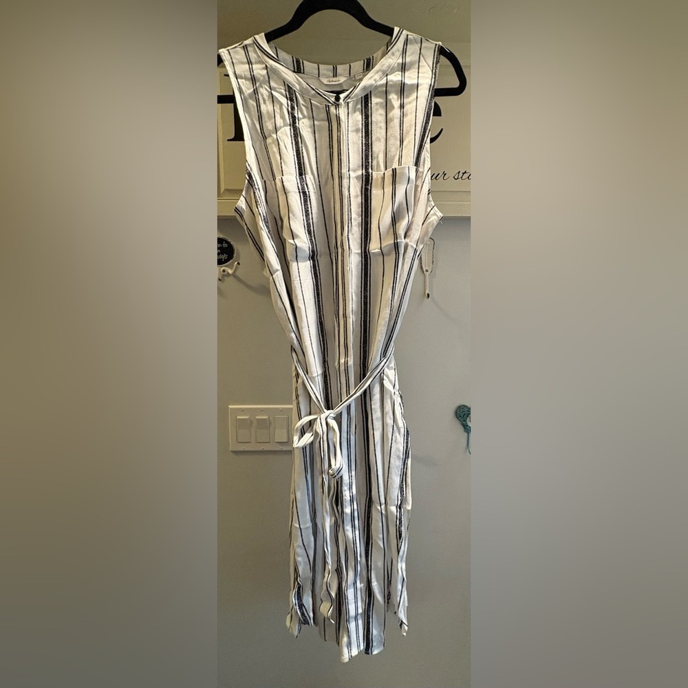 Reitmans Striped Sleeveless Tunic